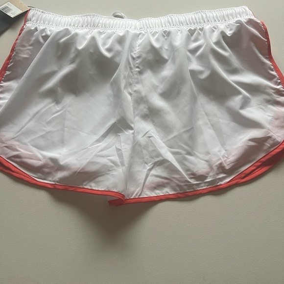 Nike Tempo Women's Dri-FIT Mid-Rise Brief-Lined Running Short Size 2XL (E2) - Picture 8 of 8